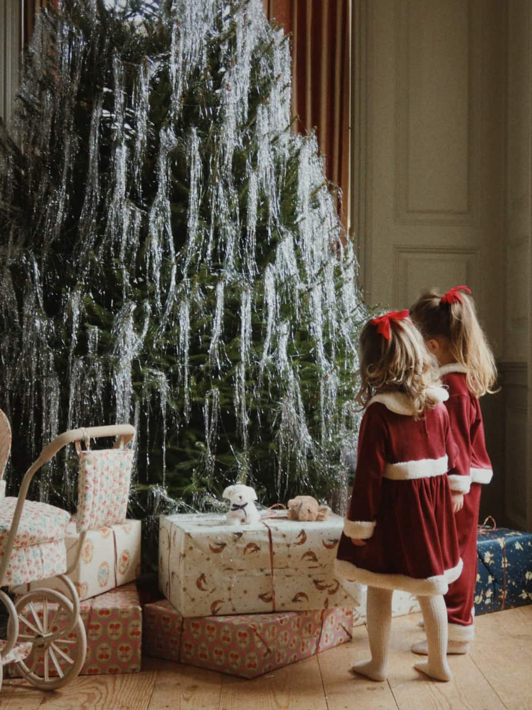 Velvet Double Bow Hair Clips 2 Pack - Barbados Cherry