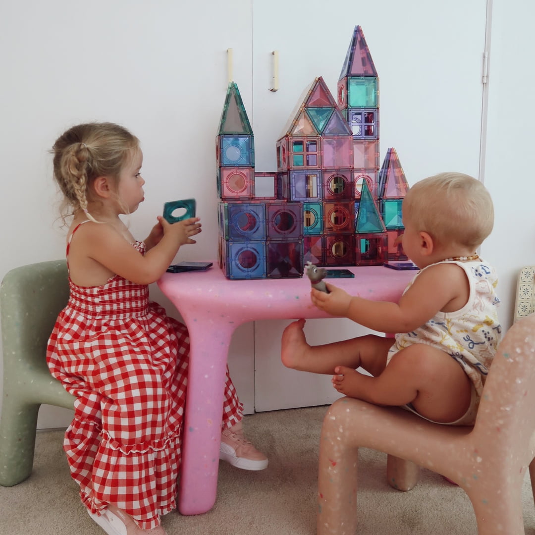 Ziggy Zaza – Little Loves
