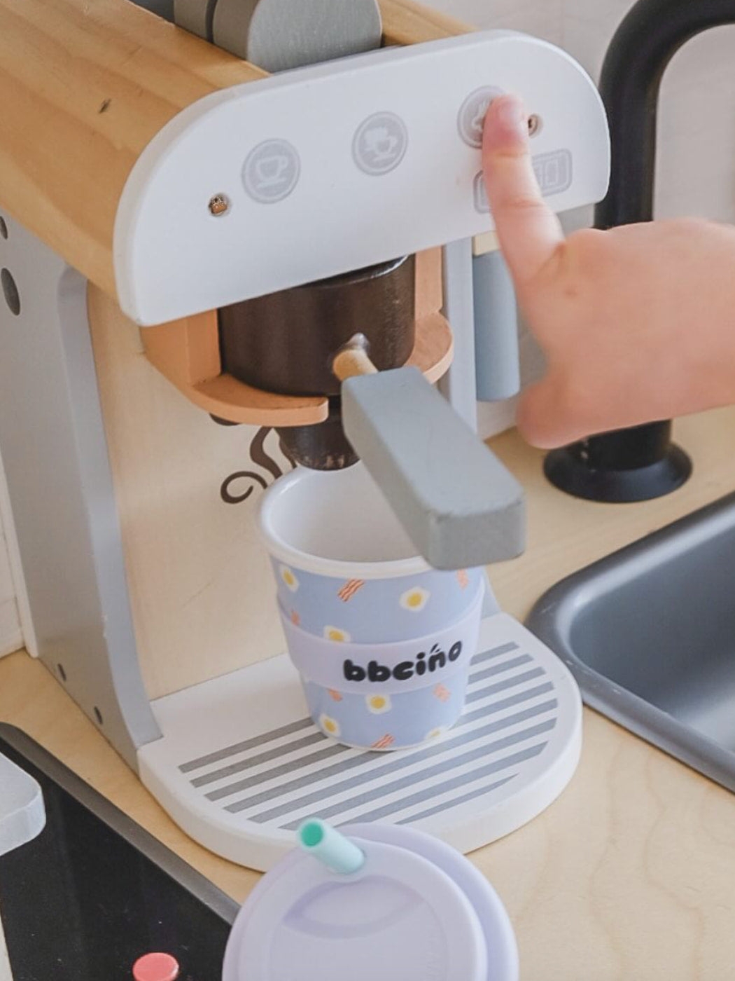 Babycino Takeaway Cup - Frühstücksbuffet