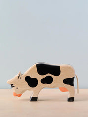 Wooden Cow Grazing - Black