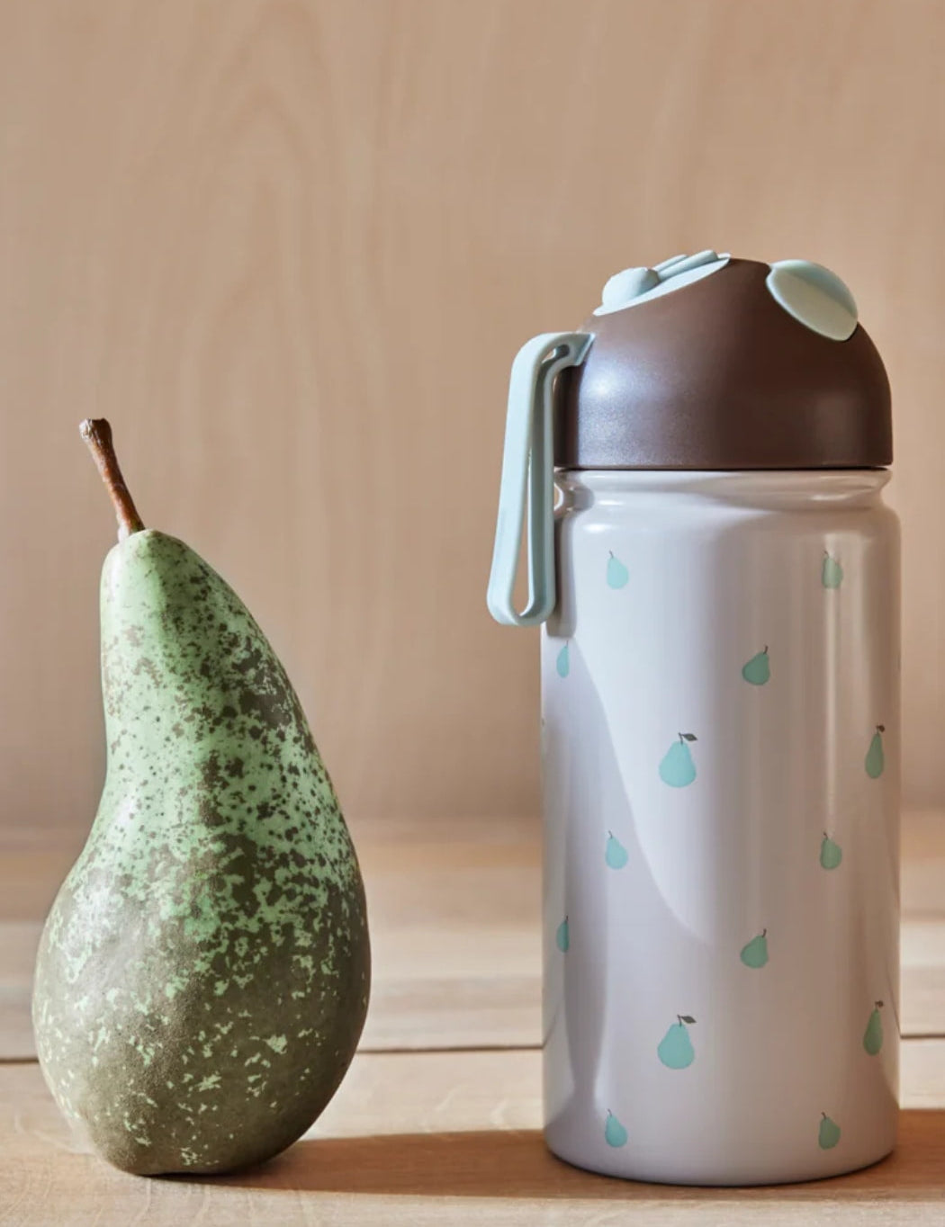 Kids_Fruit_Drink_Bottle_1.jpg