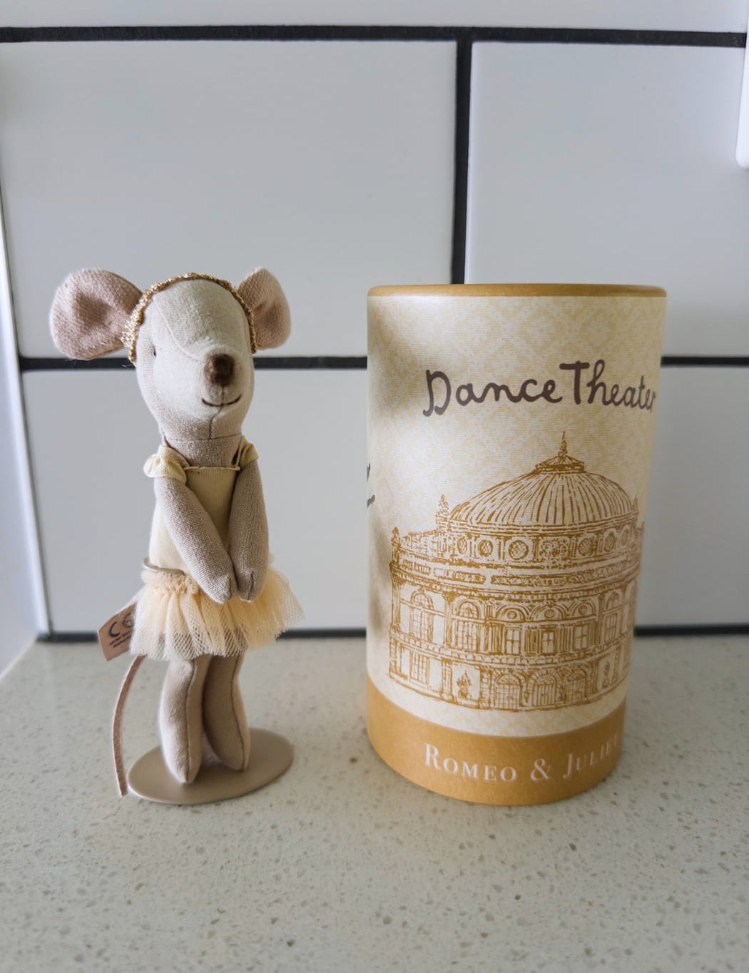 Maileg_Ballerina_Ballet_Mouse_in_Box_Australia.jpg