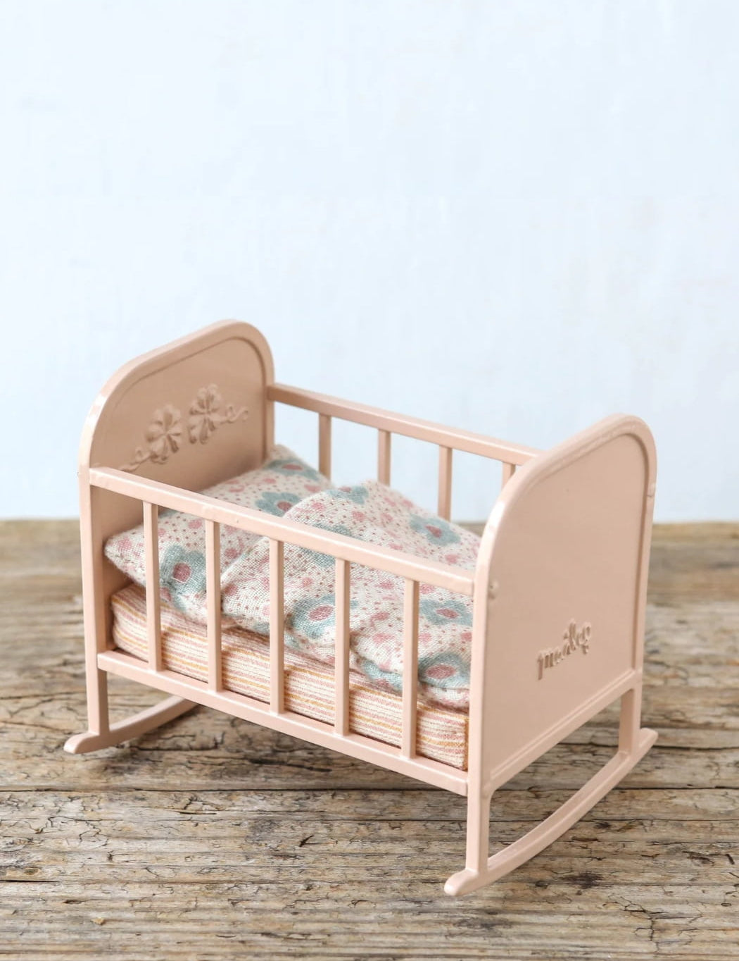 Maileg_Mouse_Cradle_Australia_2.jpg