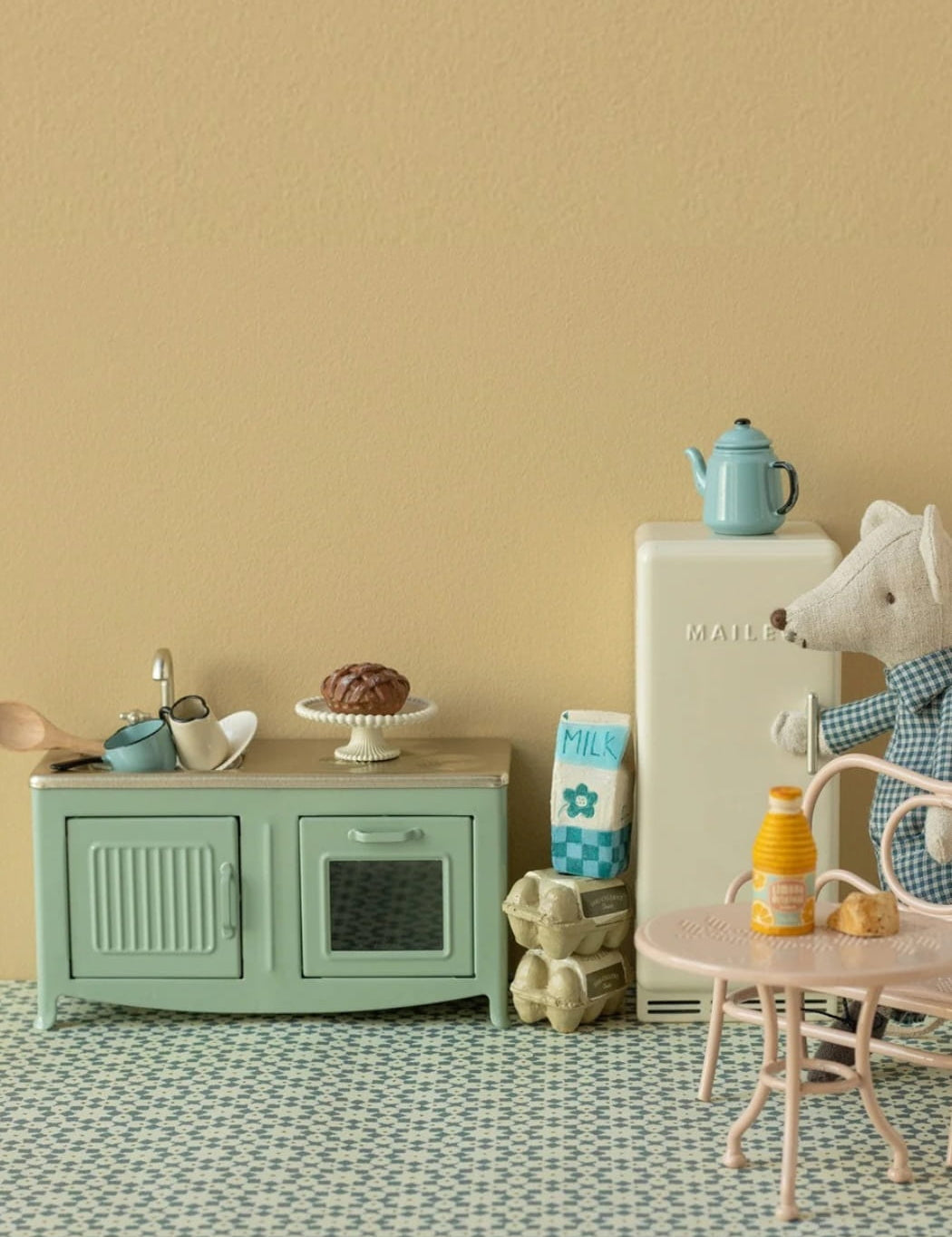 Maileg_Mouse_Kitchen_Pale_Mint_Toy_Australia_1.jpg
