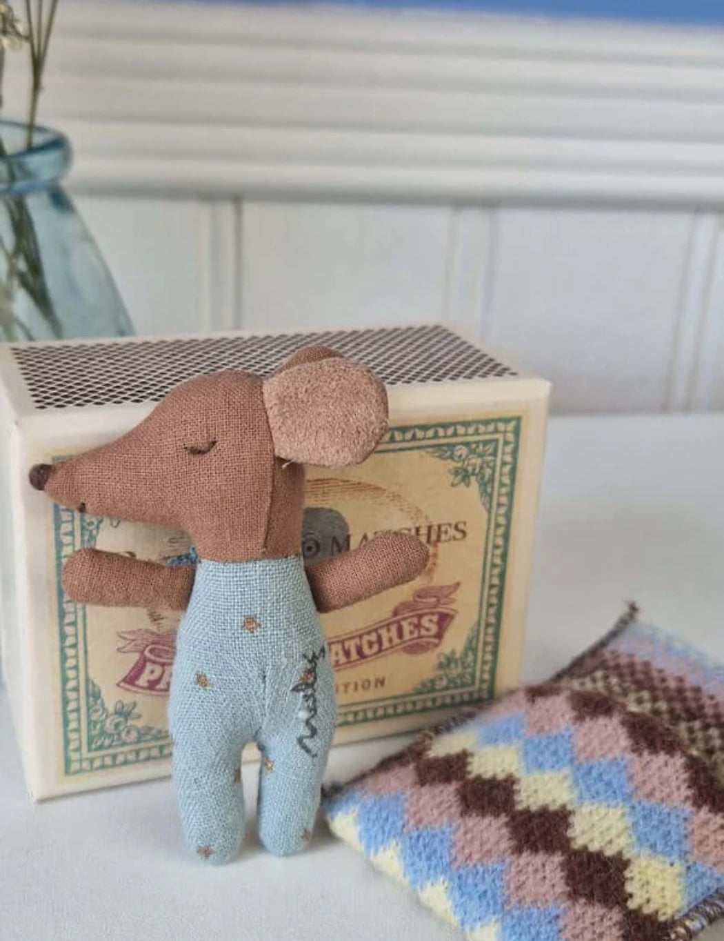 Maileg_Sleepy_Wakey_Baby_Mouse_3.jpg
