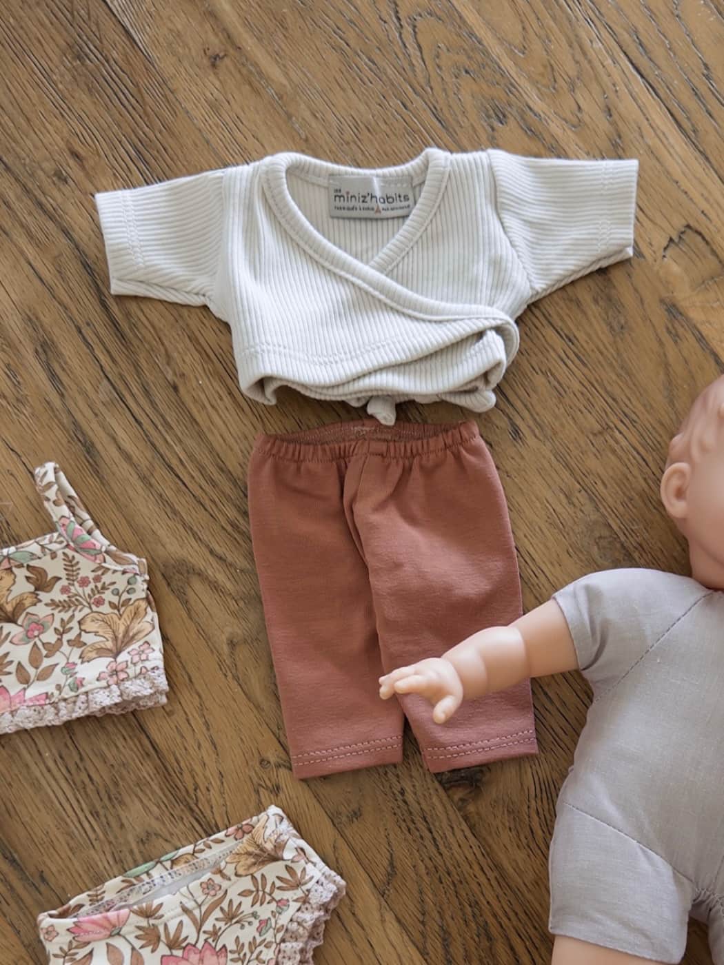 Outfit for 34cm Doll - Wrap Set