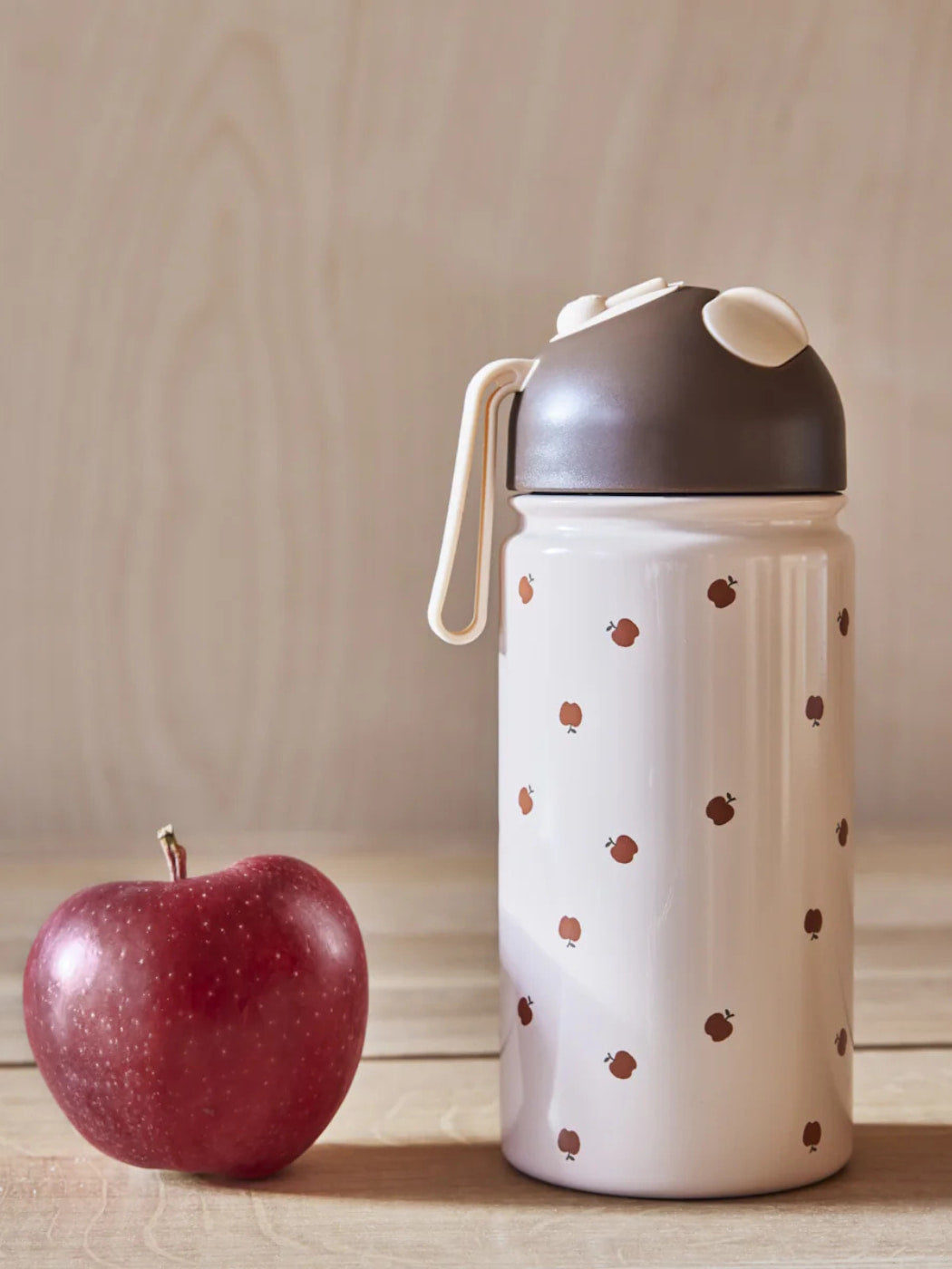 Yummy Drink Bottle - Apples