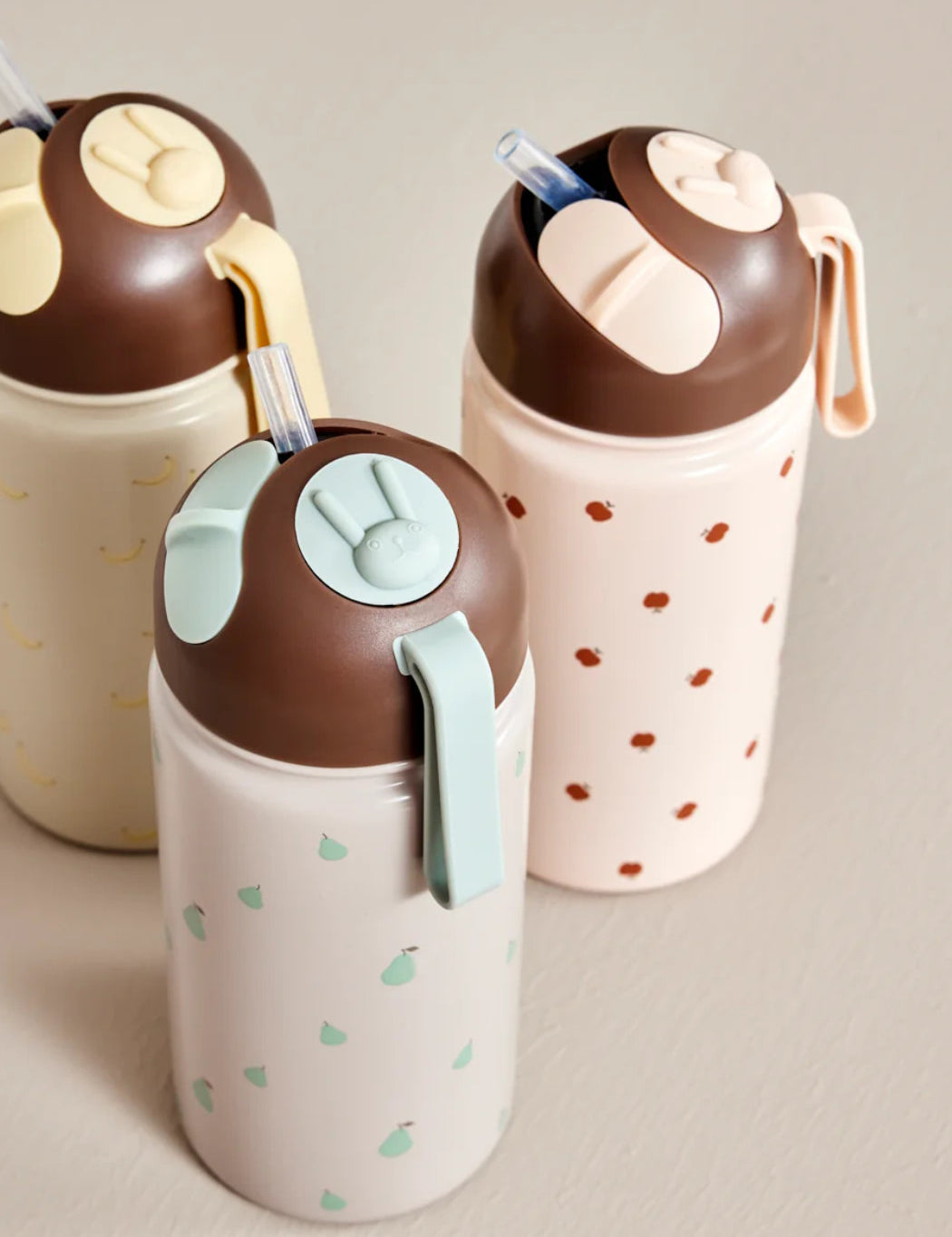 Oyoy_kids_drink_bottle_2.jpg