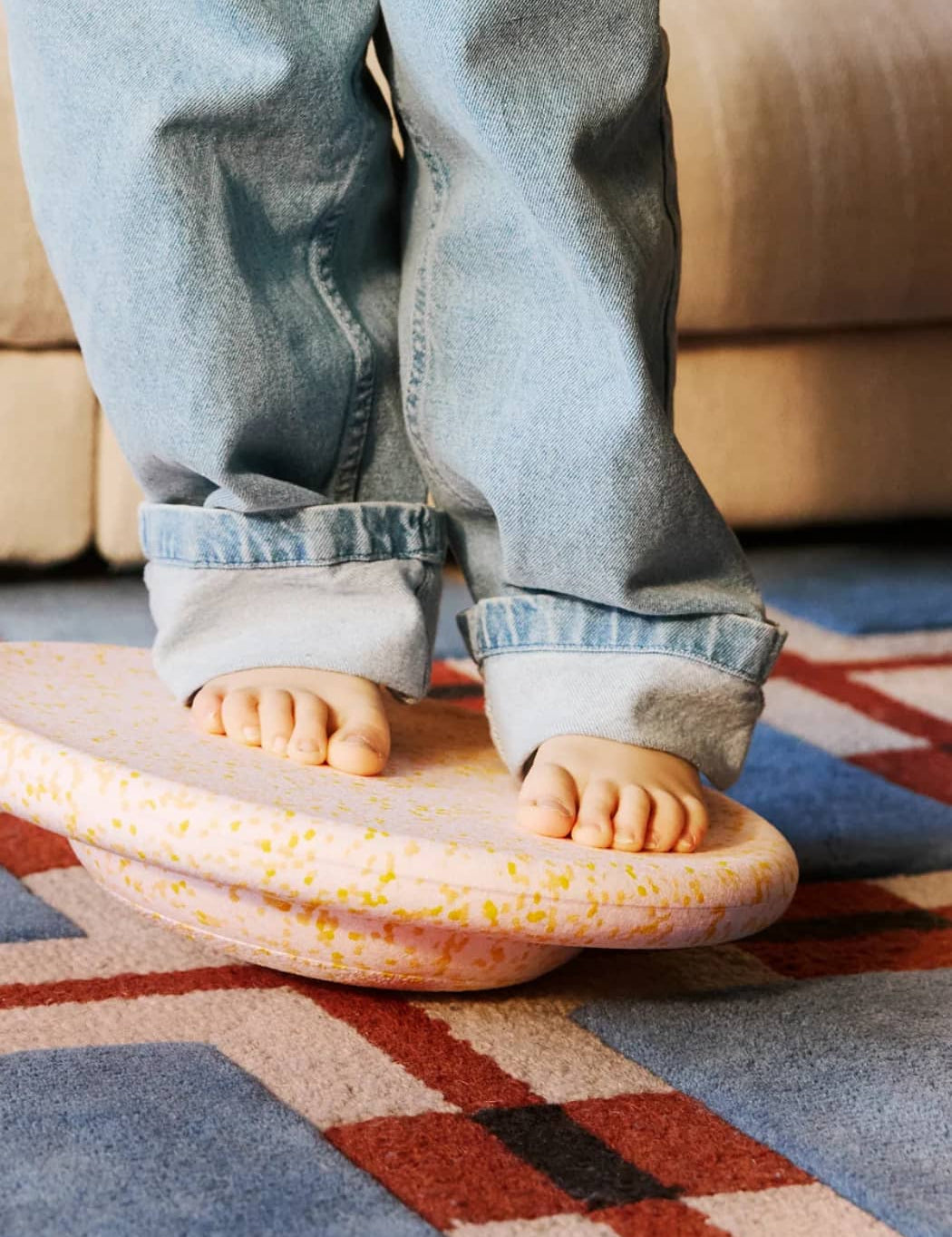 Stapelstein_Balance_Board_Petal_Australia_1.jpg