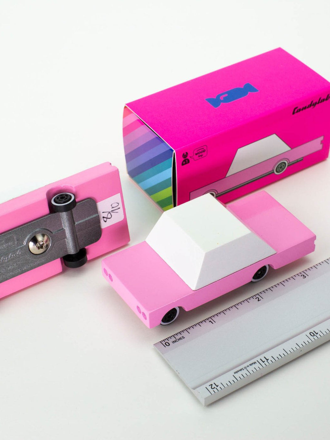 Small Candylab Car - Pink Sedan