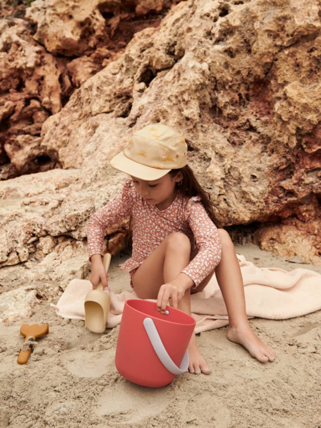 Donny Beach Set - Apple Red