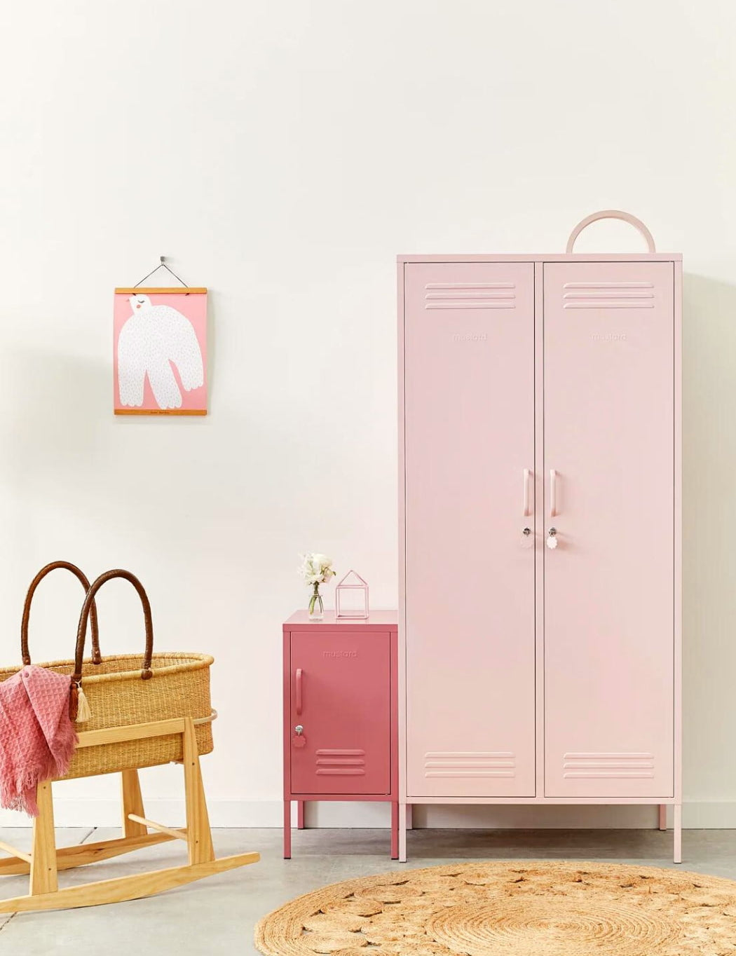 MustardMadeTwinnyLocker_4.jpg