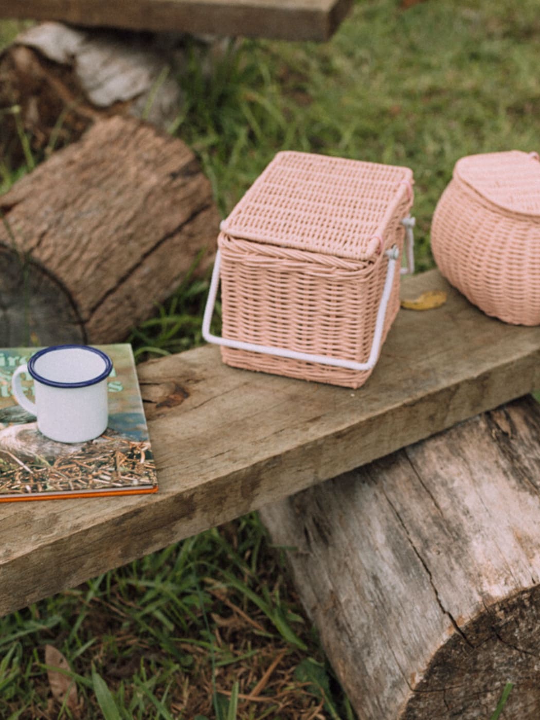 Piki Rattan Basket - Rose