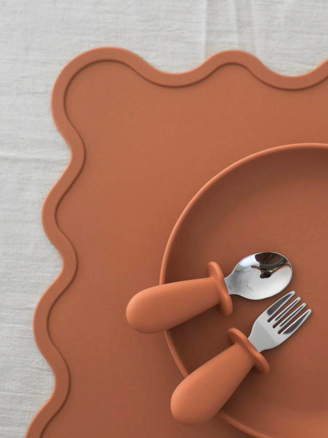 Wiggle Placemat - Cinnamon