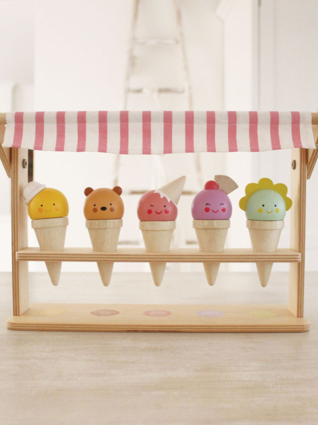Wooden Ice Cream Scoops + Smiles