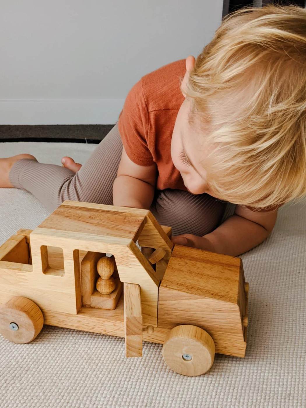 Wooden Safari Jeep
